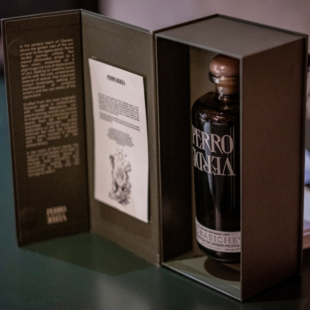 PERRO VERDE: THE EXCLUSIVE MEZCAL GIFT FOR THE HOLIDAY SEASON
